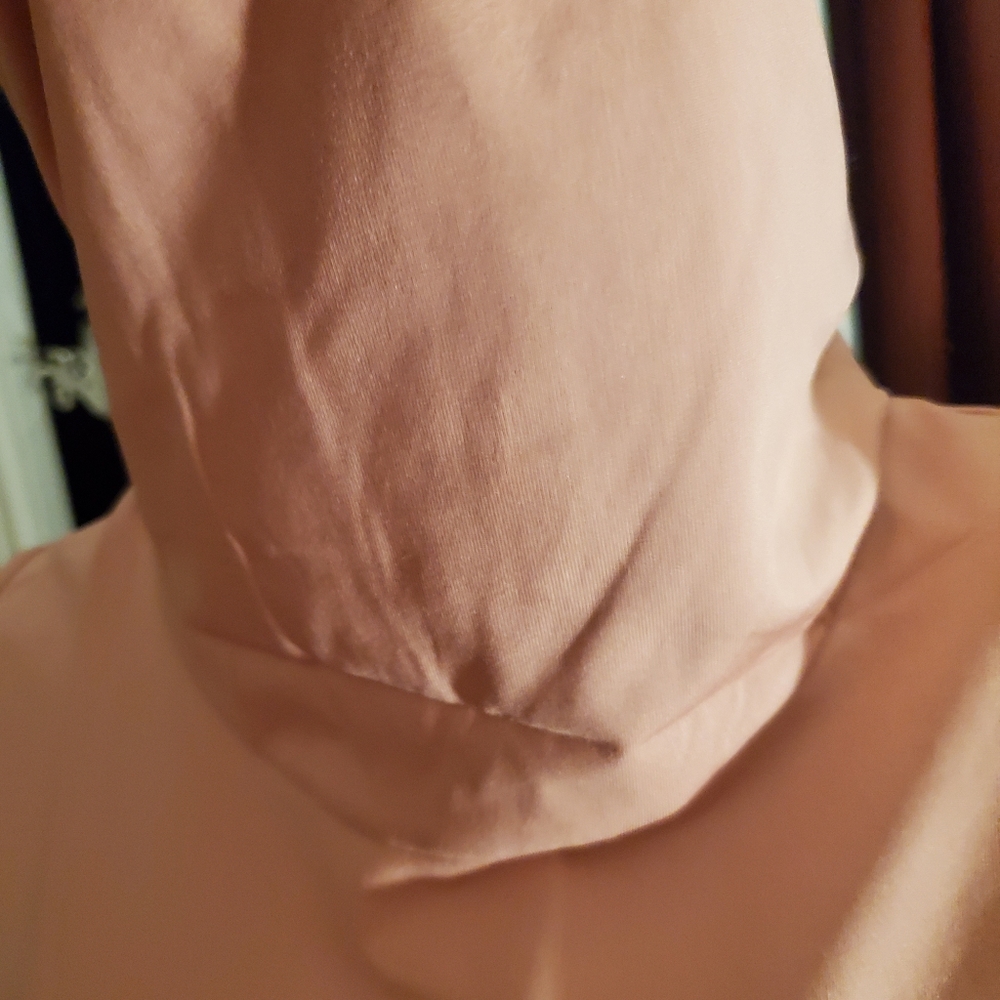 under or worn alone too with built in face mask 😷 - Picture 6 of 7